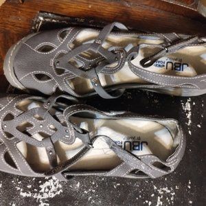Jbu sandals by jambu sz9